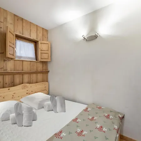 Апартаменты Spacieux Pour 6, Proche Pistes, Parking Et Wifi - Fr-1-640-11